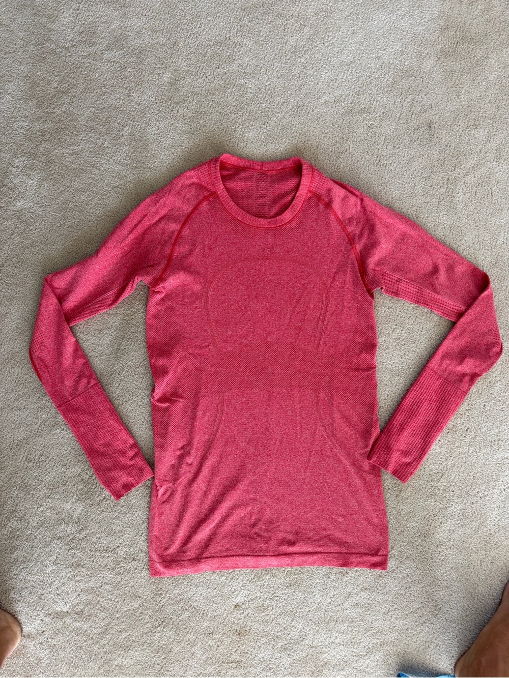 Lululemon Long Sleeve Women's Crewneck Top